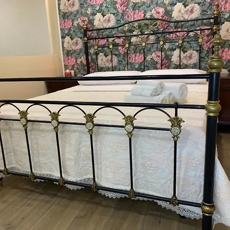 The Sun House * Catania